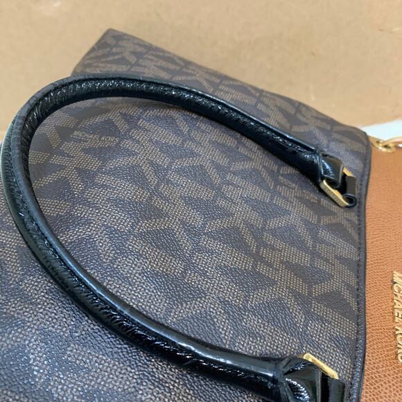 MICHAEL KORS Two-Tone Brown Cognac Signature AUBREY Zip Top Satchel w/Sh/Strap - Picture 15 of 16